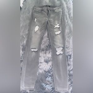 Grey Skinny Jeans with Stretch